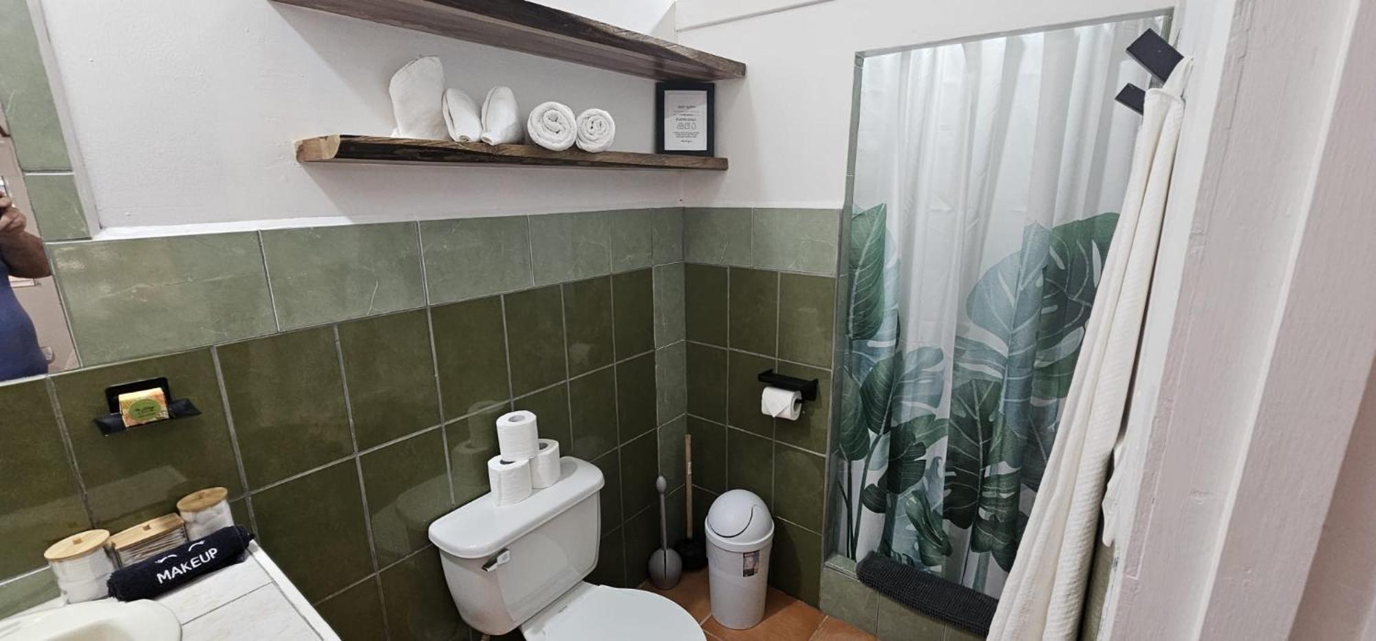 Alux House Hotel Placencia Екстериор снимка